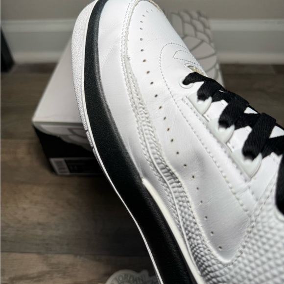 Jordan 2 Retro "White/Varsity Red/Black" Men's size 11 - Picture 11 of 13